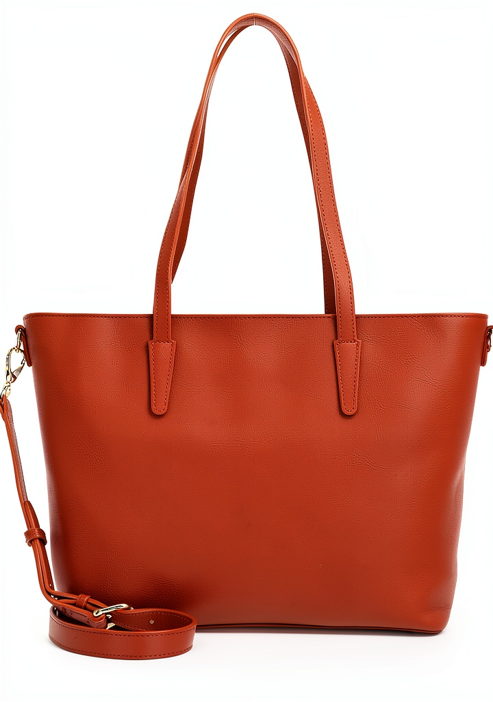 Pavo Monitor Arm Ergonomic Aluminum Adjustable Desk Mount montato su una scrivania in legno con cavi gestiti ordinatamente